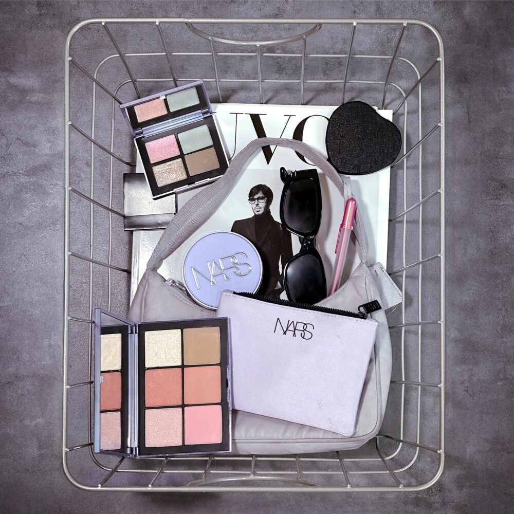 NARS Ethereal Aura 6-Shade Blush Palette (Holographic Edition)