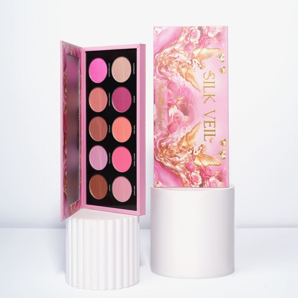 Beautilicious PRO Silk Veil Luminous Silk Blush Palette