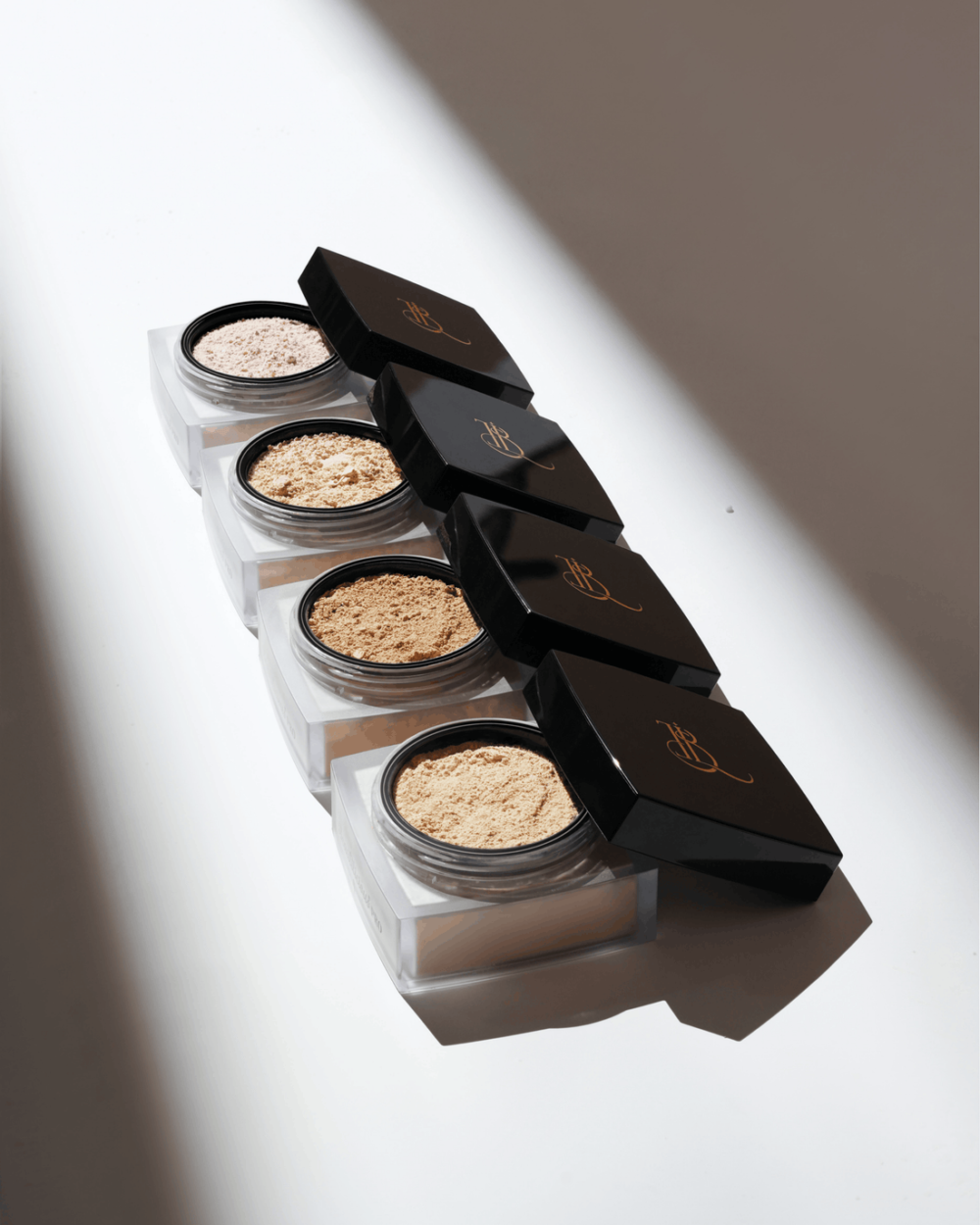 Beautilicious PRO Telegenic Set Blur Finish Perfecting Loose Powder 20g