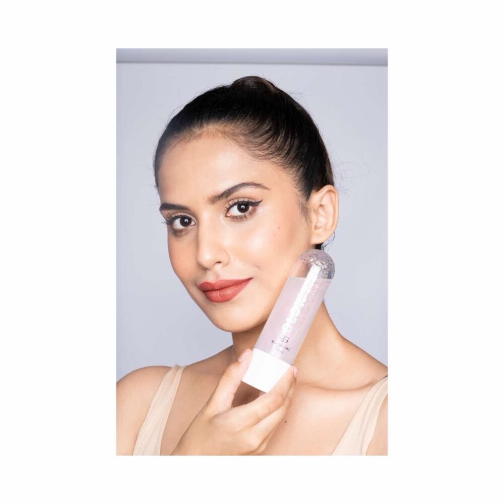 Europe Girl Glow Me Makeup Fixer