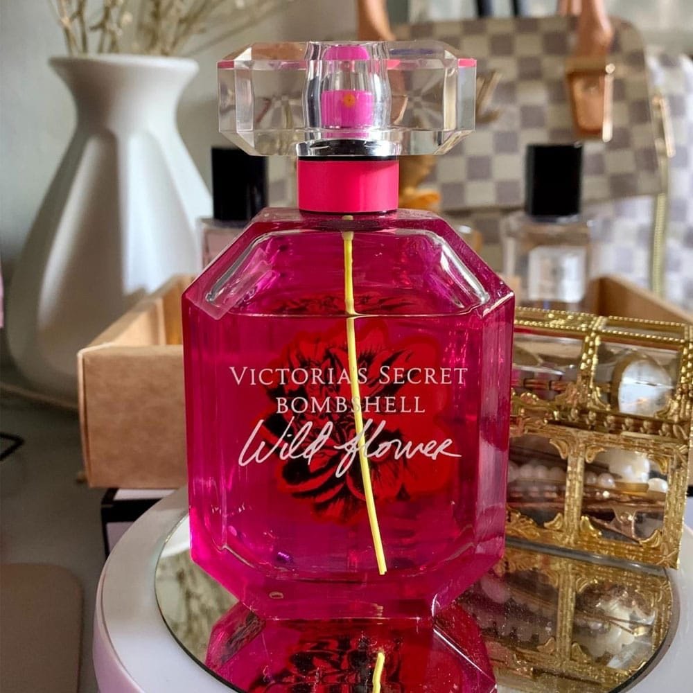Victoria's Secret Bombshell Wild Flower Eau de Parfum for Women 100ml